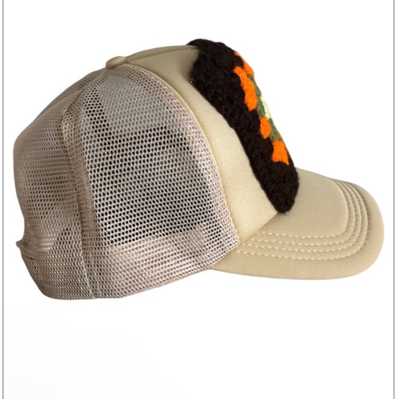 Granny Square Trucker Hat NWT - Picture 3 of 5